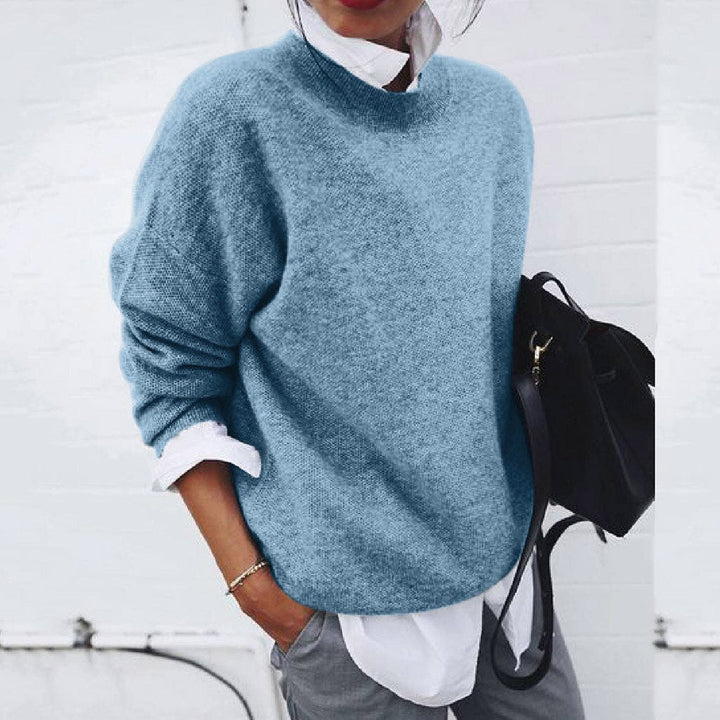 Women's Soft Fine Knit Jumper in Timeless Classic Style
