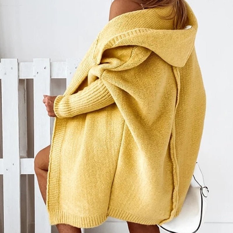 Women's Oversized Hooded Cardigan with Batwing Sleeves