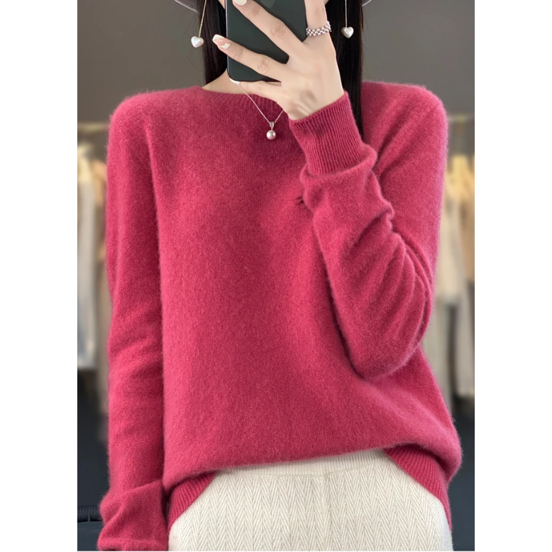 Women's Soft Lightweight Jumper with Timeless Design